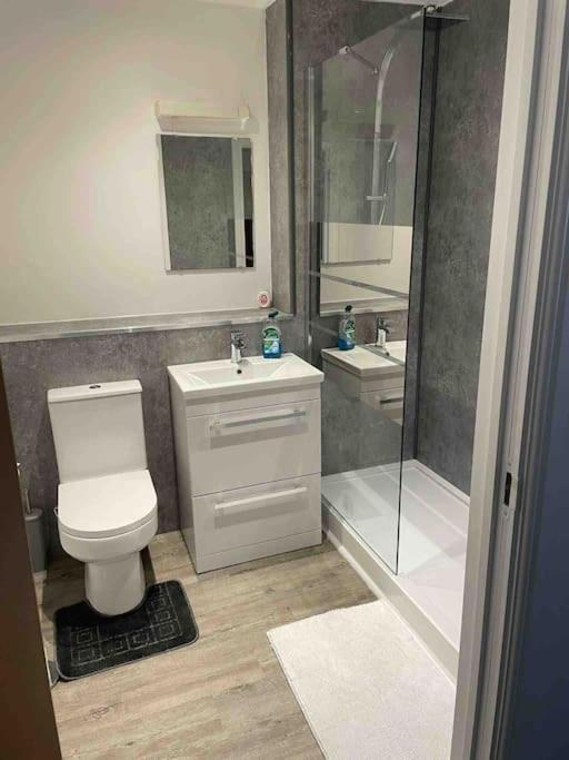 Lincoln View Sleeps 4 Balcony Self Check-In Apartment Exterior photo